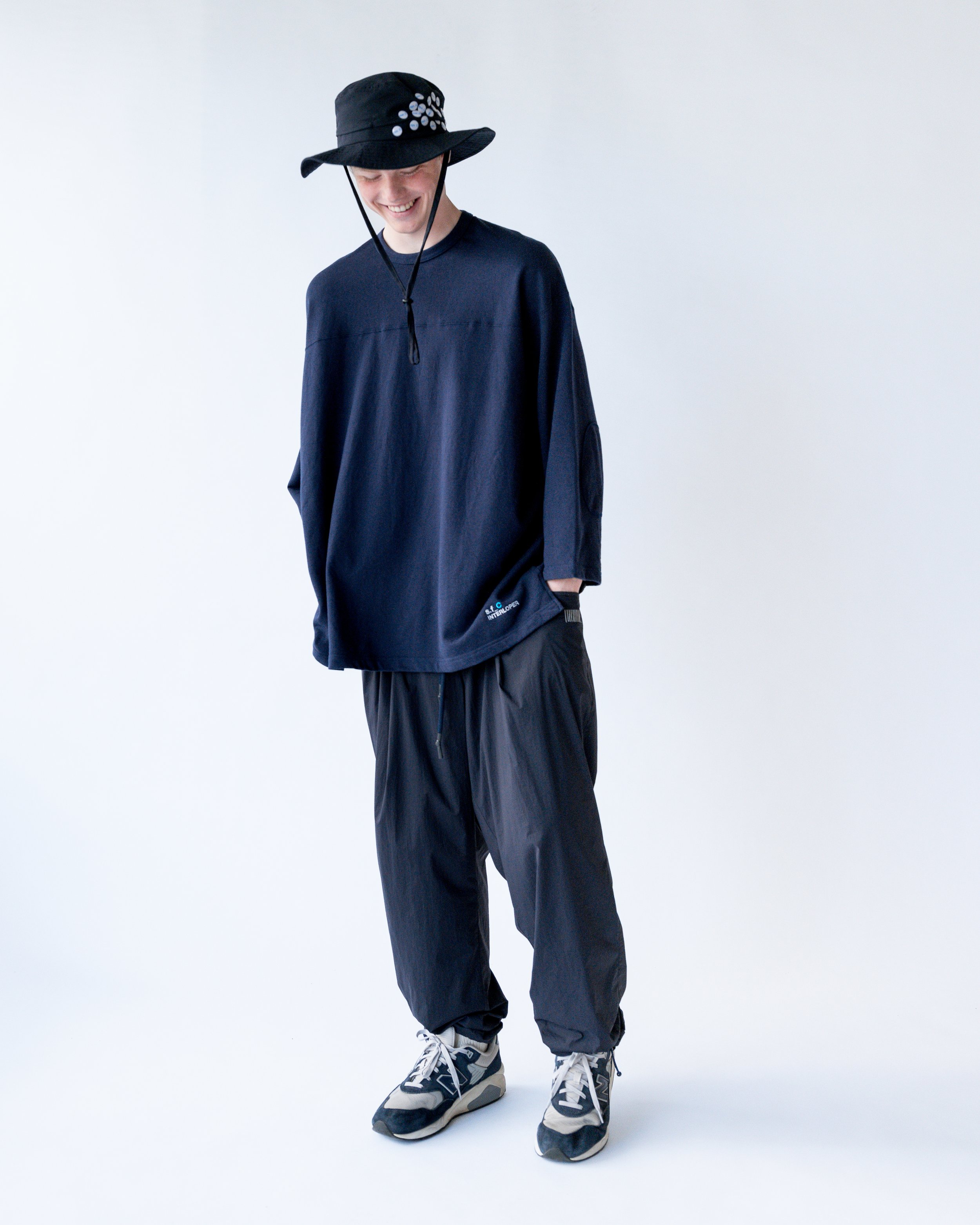 S.F.C x eye_C WIDE TAPERED EASY パンツhasegawa